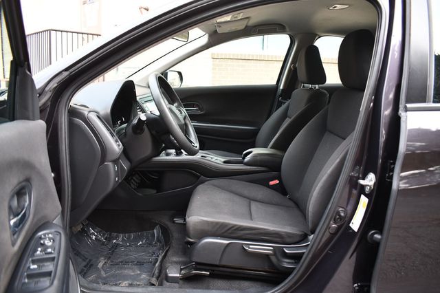 2018 Honda HR-V LX 2WD CVT - 22953855 - 28