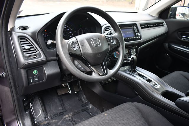 2018 Honda HR-V LX 2WD CVT - 22953855 - 30