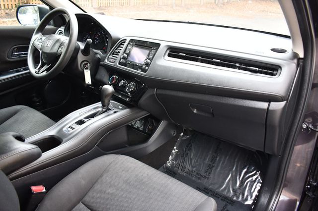 2018 Honda HR-V LX 2WD CVT - 22953855 - 34