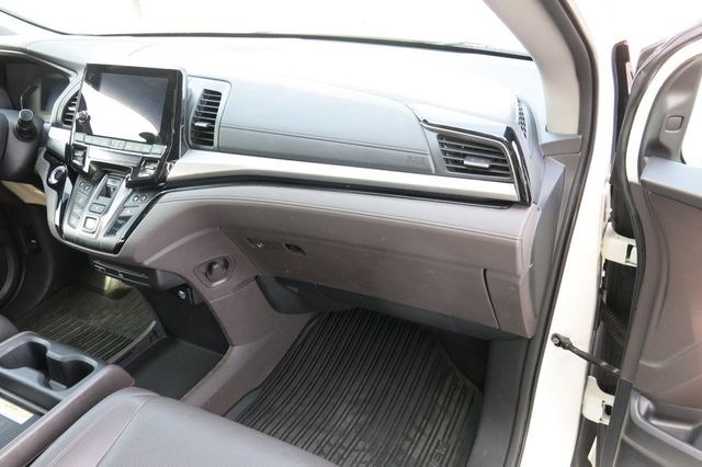 2018 Honda Odyssey Elite Automatic - 22920939 - 11