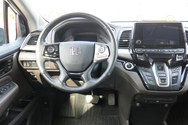 2018 Honda Odyssey Elite Automatic - 22920939 - 21