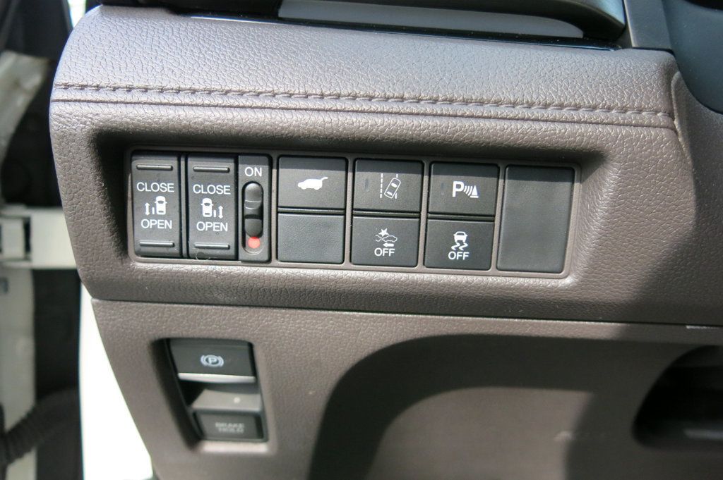 2018 Honda Odyssey Elite Automatic - 22920939 - 24