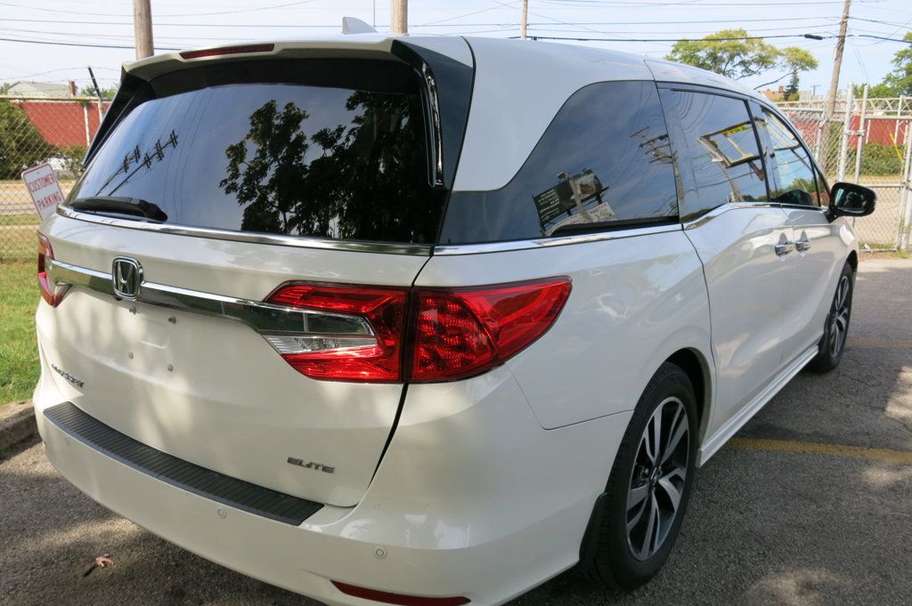 2018 Honda Odyssey Elite photo 4