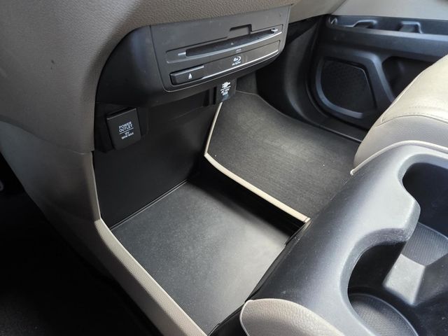 2018 Honda Odyssey Elite Automatic - 22945828 - 28