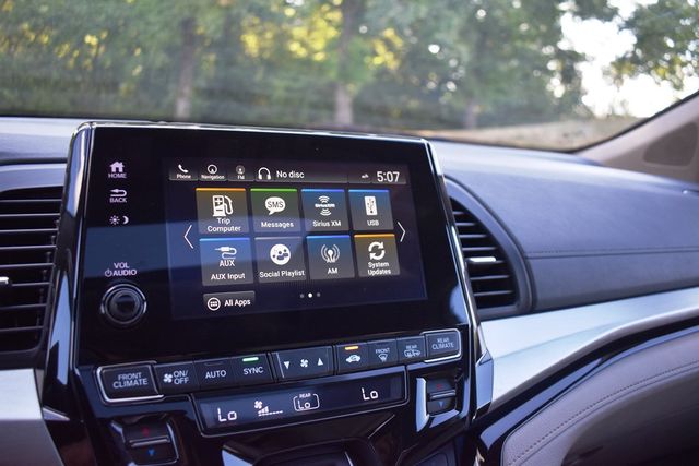 2018 Honda Odyssey Elite Automatic - 23081516 - 19