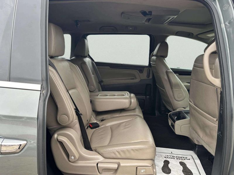 2018 Honda Odyssey Elite Automatic - 23020845 - 16