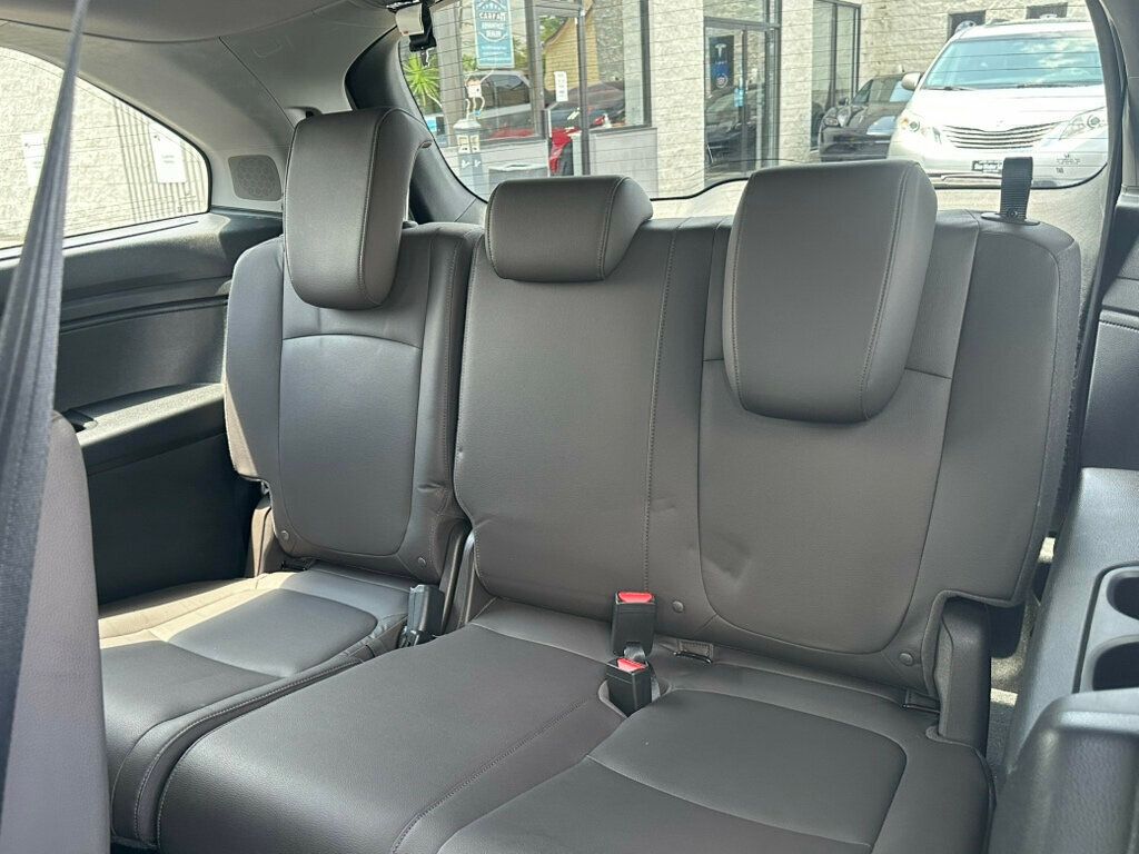 2018 Honda Odyssey Elite Automatic - 23054978 - 22