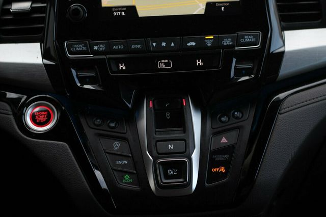 2018 Honda Odyssey ELITE W/ RES DVD, NAVIGATION, MOONROOF, LEATHER - 22979016 - 16