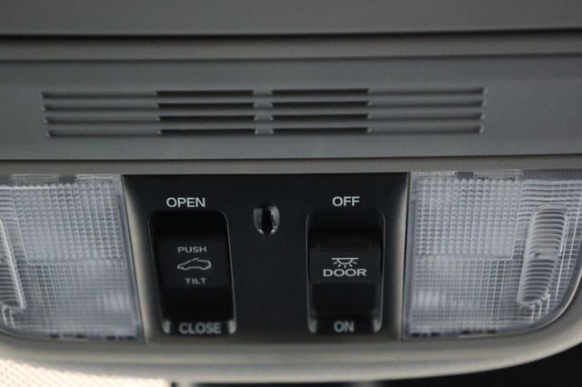 2018 Honda Odyssey EX-L - 23074048 - 36