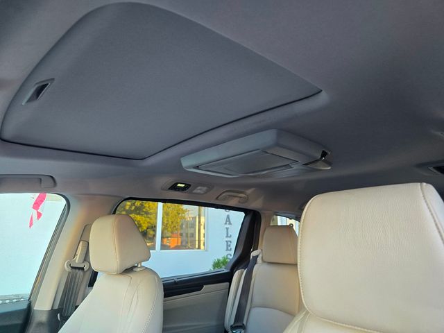 2018 Honda Odyssey EX-L Automatic - 23035829 - 10