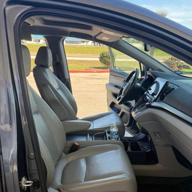 2018 Honda Odyssey EX-L Automatic - 23003410 - 1