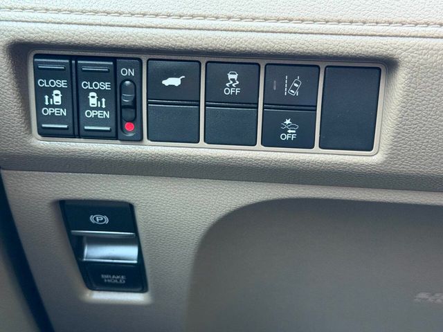 2018 Honda Odyssey EX-L Automatic - 23060124 - 39