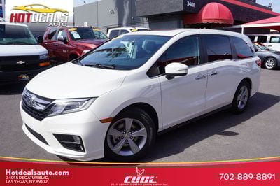 2018 Honda Odyssey - 5FNRL6H70JB031321