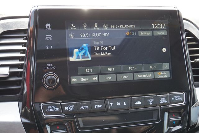 2018 Honda Odyssey EX-L, THIRD ROW SEATING, LEATHER SEATS, MOON ROOF, DVD SYSTEM  - 22989824 - 33