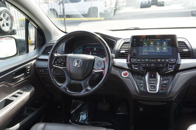 2018 Honda Odyssey EX-L, THIRD ROW SEATING, LEATHER SEATS, MOON ROOF, DVD SYSTEM  - 22989824 - 42