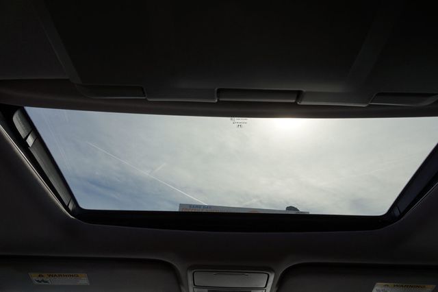 2018 Honda Odyssey EX-L, THIRD ROW SEATING, LEATHER SEATS, MOON ROOF, DVD SYSTEM  - 22989824 - 43