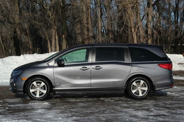 2018 Honda Odyssey EXL W/ DVD PLAYER, RES, NAVIGATION LEATHER, MOONROOF - 22934682 - 18