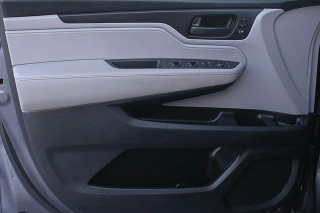 2018 Honda Odyssey EXL W/ DVD PLAYER, RES, NAVIGATION LEATHER, MOONROOF - 22934682 - 20