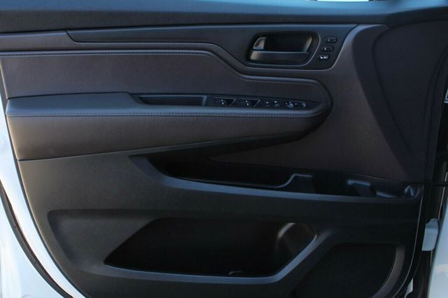 2018 Honda Odyssey EXL W/  MOONROOF, HEATED LEATHER SEATS,NEW GENERAL ALTIMAX TIRES - 23018156 - 20