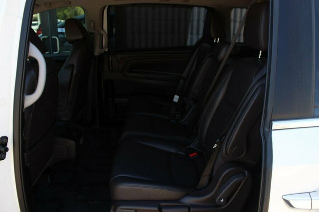 2018 Honda Odyssey EXL W/  MOONROOF, HEATED LEATHER SEATS,NEW GENERAL ALTIMAX TIRES - 23018156 - 27