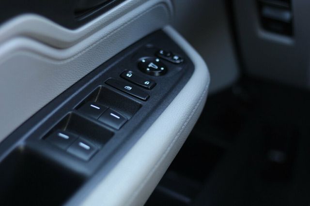 2018 Honda Odyssey EXL W/ MOONROOF, LEATHER INTERIOR W/ NEW BRAKE SERVICE - 22922324 - 20