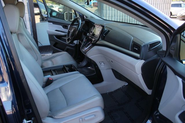 2018 Honda Odyssey EXL W/ MOONROOF, LEATHER INTERIOR W/ NEW BRAKE SERVICE - 22922324 - 7
