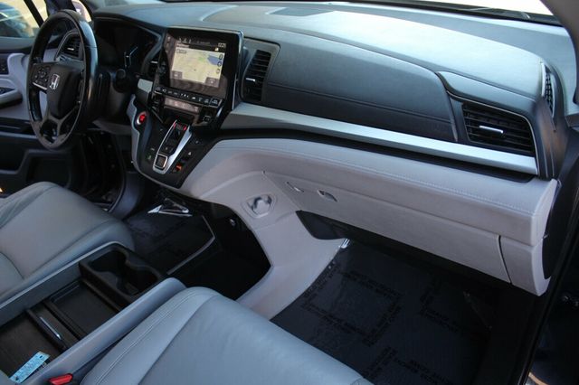 2018 Honda Odyssey EXL W/ MOONROOF, LEATHER W/ NEW BRAKE SERVICE - 22922324 - 8