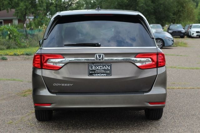 2018 Honda Odyssey ONE OWNER EXL W/ LEATHER, MOONROOF - 23040269 - 4