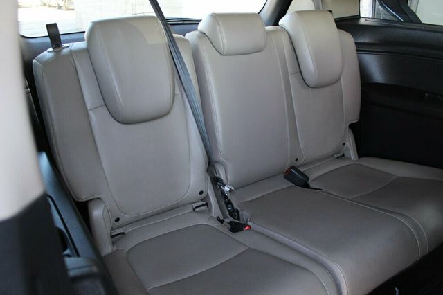 2018 Honda Odyssey ONE OWNER TOURING W/ DVD, ENTERTAINMENT,NAVIGATION, MOONROOF - 22996427 - 12