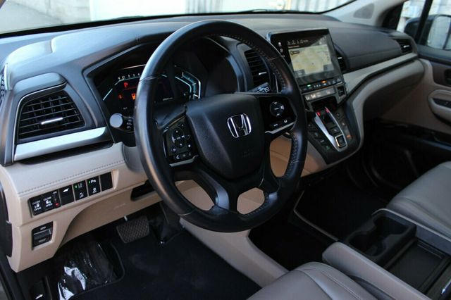 2018 Honda Odyssey ONE OWNER TOURING W/ DVD, ENTERTAINMENT,NAVIGATION, MOONROOF - 22996427 - 25