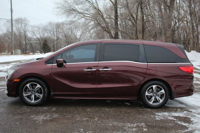 2018 Honda Odyssey Touring photo 23