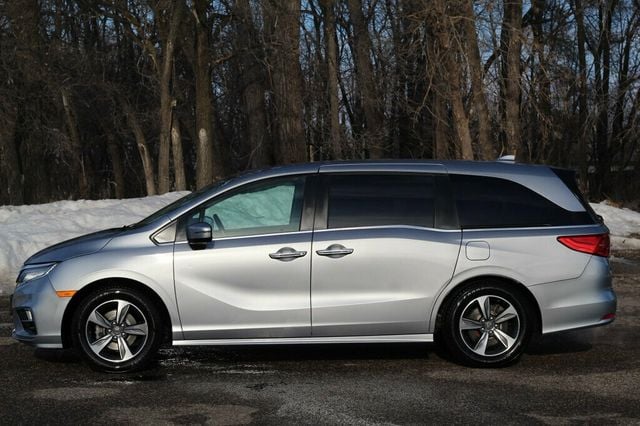 2018 Honda Odyssey ONE OWNER TOURING W/ RES-DVD, NAVIGATION, PWR MOONROOF - 22947055 - 18