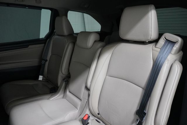 2018 Honda Odyssey Touring Automatic - 22950884 - 11