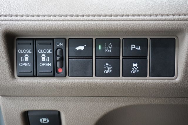 2018 Honda Odyssey Touring Automatic - 22950884 - 26