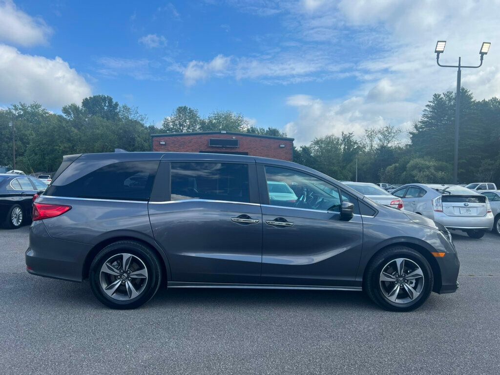 2018 Honda Odyssey Touring Automatic - 22615950 - 1