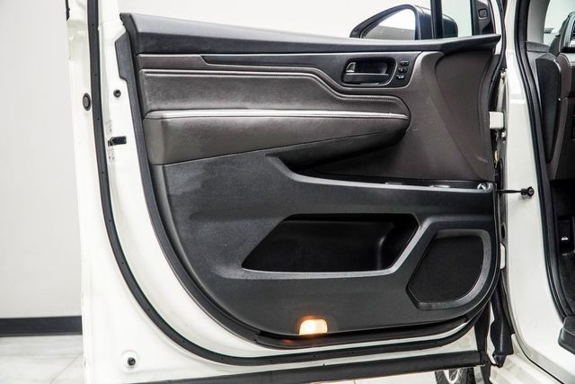 2018 Honda Odyssey Touring Automatic - 22937716 - 29