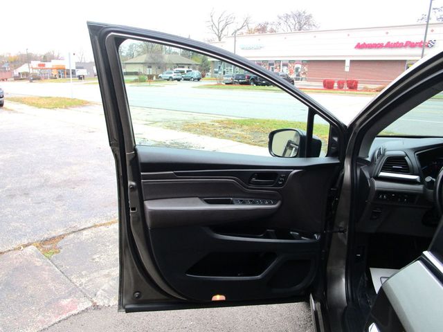 2018 Honda Odyssey Touring Automatic - 22948628 - 36