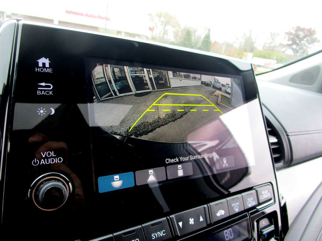 2018 Honda Odyssey Touring Automatic - 22948628 - 3