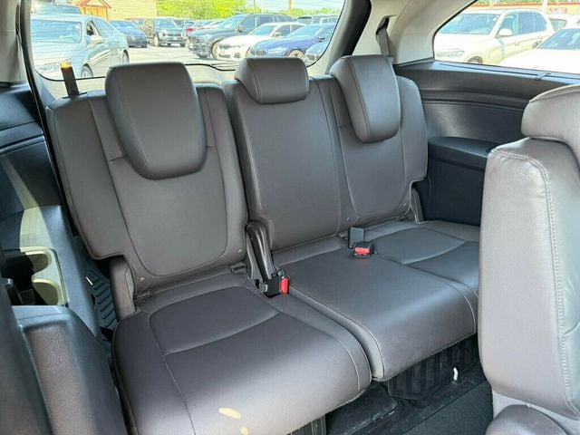 2018 Honda Odyssey Touring Automatic - 23040057 - 21