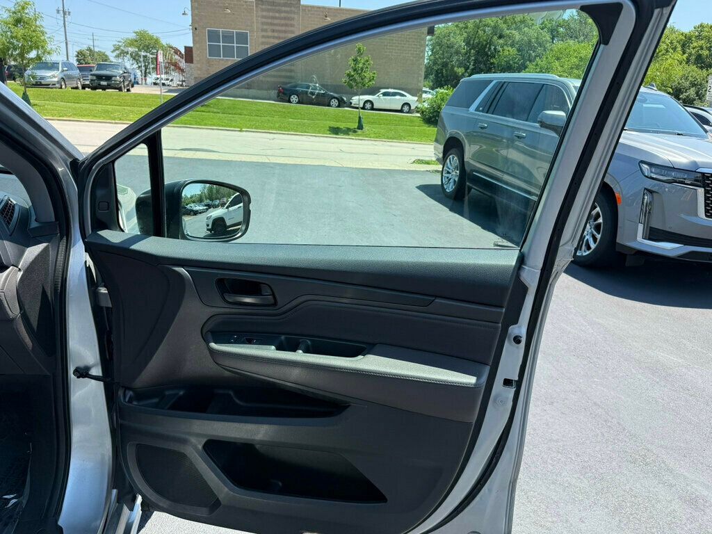 2018 Honda Odyssey Touring Automatic - 23040057 - 24