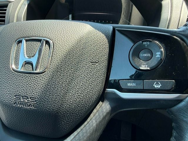 2018 Honda Odyssey Touring Automatic - 23040057 - 29