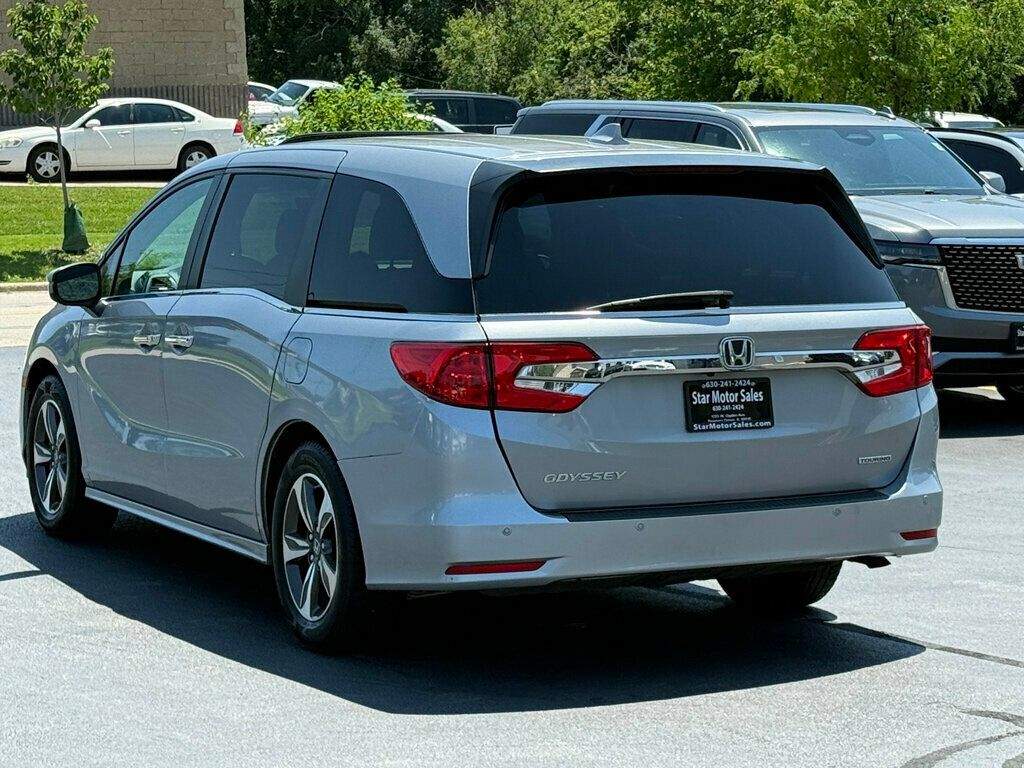 2018 Honda Odyssey Touring Automatic - 23040057 - 7