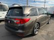 2018 Honda Odyssey Touring Automatic TV/DVD - 22946179 - 17