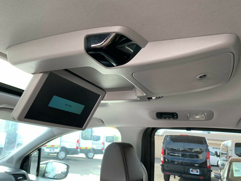 2018 Honda Odyssey Touring Automatic TV/DVD - 22946179 - 29