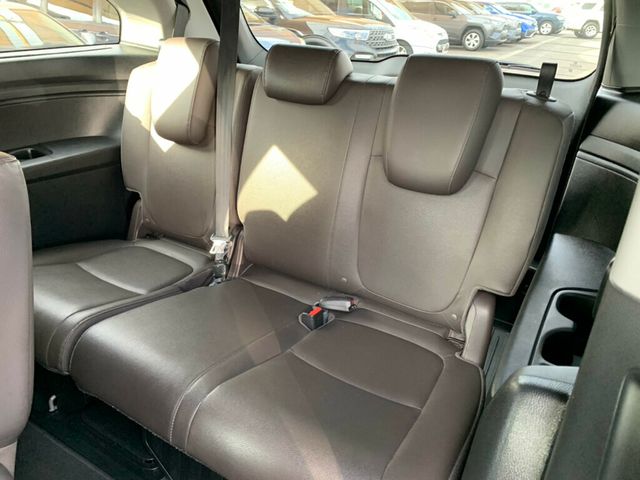 2018 Honda Odyssey Touring Automatic TV/DVD - 22946179 - 30