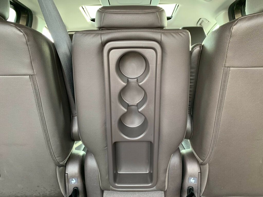 2018 Honda Odyssey Touring Automatic TV/DVD - 22946179 - 6