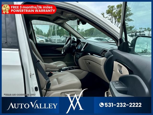 2018 Honda Pilot Elite Sport Utility 4D - 23041546 - 17