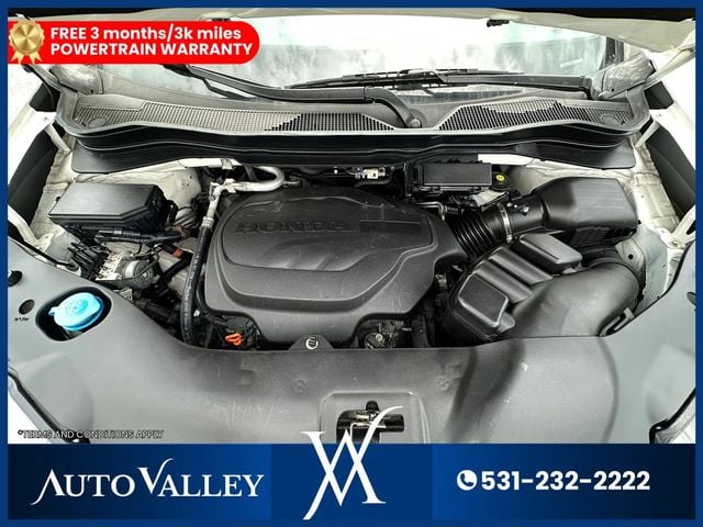 2018 Honda Pilot Elite Sport Utility 4D - 23041546 - 44