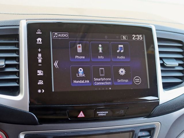 2018 Honda Pilot EX AWD - 23025803 - 17