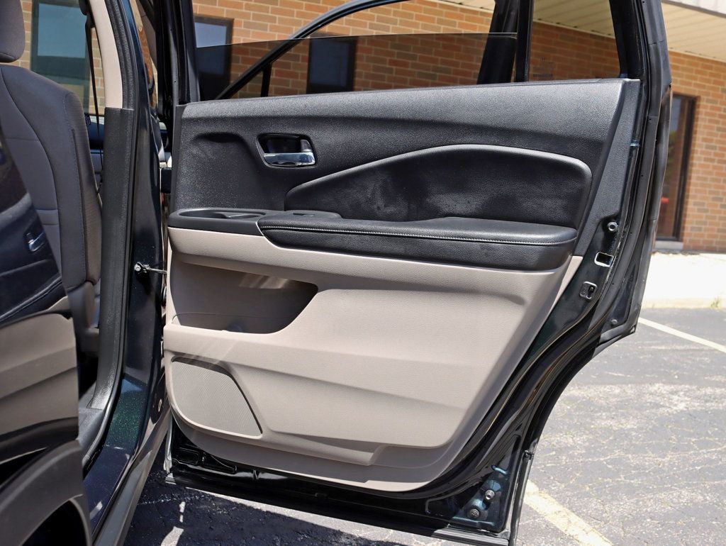 2018 Honda Pilot EX AWD - 23025803 - 29